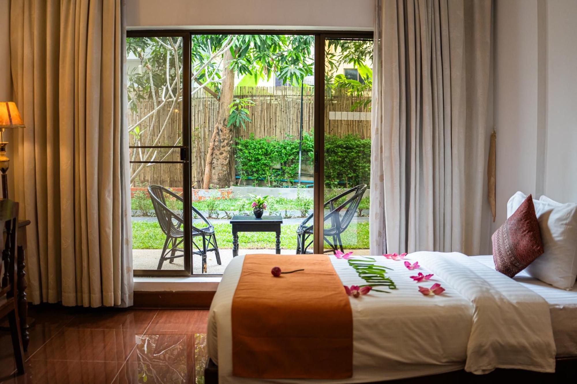 Yasodharapura Residence เสียมราฐ ภายนอก รูปภาพ